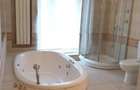 Apartament 5 camere-spatios- zona central-garaj - 13