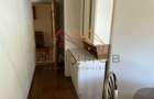 Vila de vanzare, teren 3100 mp, 7 camere, 6 grupuri sanitare, 3 CT, an 1997 - 33