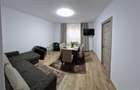 Inchiriere apartament 3 camere decomandate finisat modern zona Centrala- strada - 1