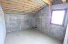 Casă spațioasă de vânzare, cu 4 camere, 150 mp, Bistrita, zona Sigmir