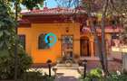 Vilă de vânzare în Sector 4 - 323 mp utili - 10 camere - Giurgiului - 3
