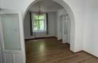 Zona Unirii, apartament parter vila, curat,luminos, linistit,curte - 13