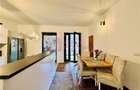 Casa pe un singur nivel Sura Mare | teren 701 mp | 2 constructii | video - 13