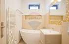 CASA 4 CAMERE SINGURA IN CURTE RENOVATA| BECI |STR. MIRASLAU GRIVITEI - 7