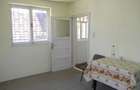 Proprietate cu 2 hale si casa la inchiriat,teren 1350mp - 16