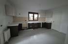 Casa 3 camere de vanzare in Curtea Domneasca - 9