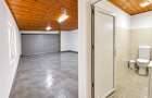 Casă individuală | Pe Colt | Teren 340 mp | 2 corpuri | Voluntari - 12