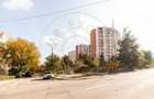 Teren stradal pe colț - Ideal afacere - front stradal mare - 5