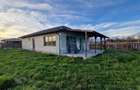 Casa de vanzare, Catalina, 3 dormitoare, 9 ari Comision 0% - 11