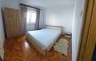 inchiriez apartament cu două camere decomandate,aproape de centru, plus pivniță, - 2
