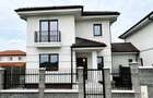 Duplex despărțit prin garaj, cu 5 camere - Zona Centrala - Dumbravita - 13