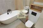 Penthouse cu 3 camere 3 bai si terasa 88 mp in zona Lazaret