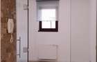 Imobil birouri singur curte, 8 camere.D+P+2, cu locuri de parcare in fața - 4