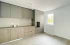 Pretabil locuit sau Salon Infrumusetare - 14