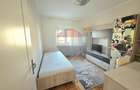 De închiriat apartament cu 3 camere Strada Aluminei Rogerius - 4