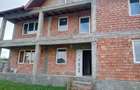 De vanzare casa in rosu cost 2014 pe 2 nivele 2x260mp +mansarda terem 1200mp - 6