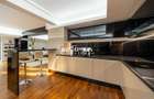 Segment Lux | Apartament 140 mp | Curte 200 mp | 2 Parcări - 4