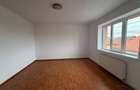 Casa 3 camere - singur in curte - zona Trei Stejari - nemobilata - 1