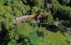 Casă in mijlocul naturii in orașul Câmpulung