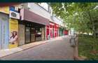 Vitan- Mall Auchan- suprafata 428 mp - pret 795 .000 euro+- chirias pe 5 ani