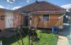 Casa cu 3 camere si anexe, 170 mp, zona Carpati 2 - 3