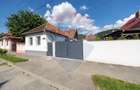 Casa renovata premium in Rasnov, ideala pentru locuinta si investitie - 1
