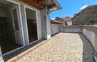 Piata Unirii, Calea Calarasilor, Hala Traian, PROPRIETAR, vand casa P+M, 4 cam. - 15