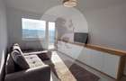 DE INCHIRIAT apartament 3 camere CORESI - 2
