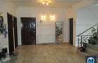 Vila cu 6 camere de vanzare, zona Central, 398.95 mp #2108 - 8