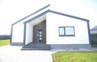Vanzare casa individuala  3 camere ,2 bai ,Cartier Izvor -Tarlungeni - 3