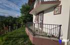 Vând casă de vacanță Bezdead, vedere la vale, acces Munții Bucegi - 26