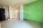 De vânzare apartament PB  2 camere , Etaj  3, Decebal - 5