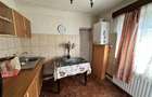 Casa de vanzare în zona linistita - 10