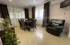 Casa de vanzare 5 camere, 195 mp, terasa inchisa, garaj curte amenajata, zona - 12