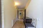 9 camere, 5 bai, spatiu hobby, gradina, garaj,locatie buna - 15