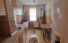 Vest se vinde apartament decomandat doua camere pret 81000 euro negociabil. - 3