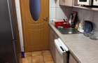 Proprietar -închiriez apartament 2 camere -balcon generos - 3