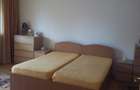 Izbiceni-Damaroaia-Casa Presei,P+E+M,zona verde,aerisita,casa luminoasa,6 camere - 6