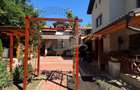 Vila  Frumoasa , individuala ,Sibiu ,6 camere , 5 Bai , mobilata ,utilata - 37