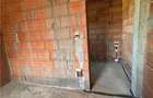Utvin- toate utilitatile- 4 camere- bucatarie inchisa - 7