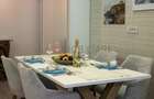 Titanic White, apartament lux, vedere frontala la mare