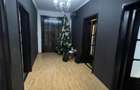 Casa S+P+E+M | 605 mp utili | 10 camere | 3 bucatarii | 4 bai | 3 terase | Garaj