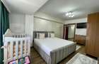 Apartament de vanzare, cu 3 camere, 90 mp, zona Ramiro - 1