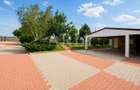 SNAGOV VILA | 36m DESCHIDERE LA LAC | PONTON 250mp | JACUZZI | SPA | BOWLING - 30