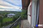 Vând casă de vacanță Bezdead, vedere la vale, acces Munții Bucegi - 52