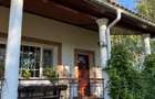Apartament pe 2 etaje, cu terasă și garaj, vedere la grădini de lux 