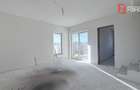 Duplex cu 4 camere despartit prin baie, Mosnita Veche