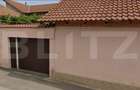 Casă de vânzare în Codlea – zonă liniștită, singur în curte - 5