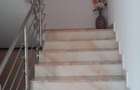 Izbiceni-Damaroaia-Casa Presei,P+E+M,zona verde,aerisita,casa luminoasa,6 camere - 11