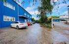 Cladire 1000mp, intre Leroy Merlin si Carrefour - 2